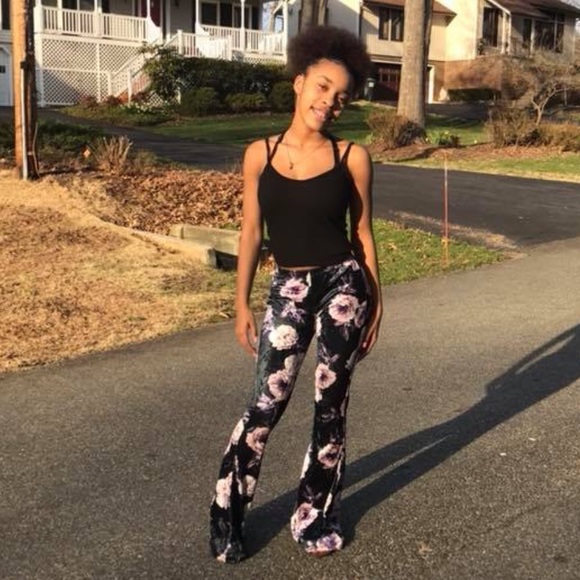 Forever 21 Pants - Flower “flared leggings”